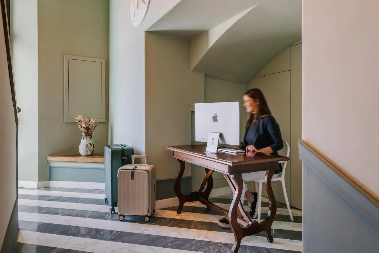 The Sonetto Powered By Sonder Hotel Florence