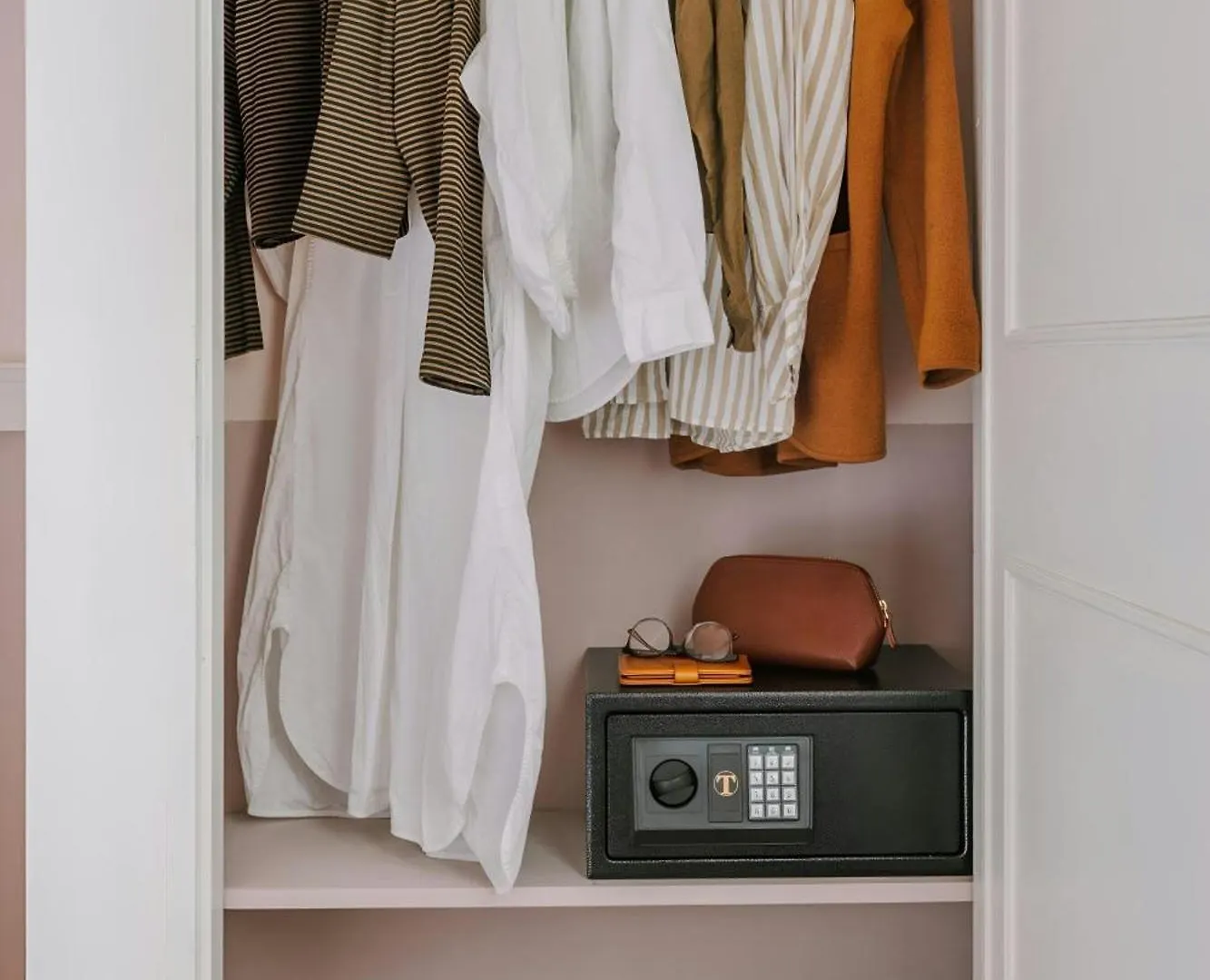 The Sonetto Powered By Sonder Hotel Florence